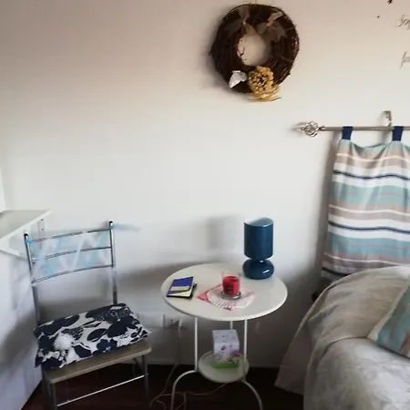 Blue Marine Apartment *