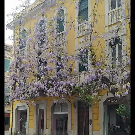Blue Marine Apartment